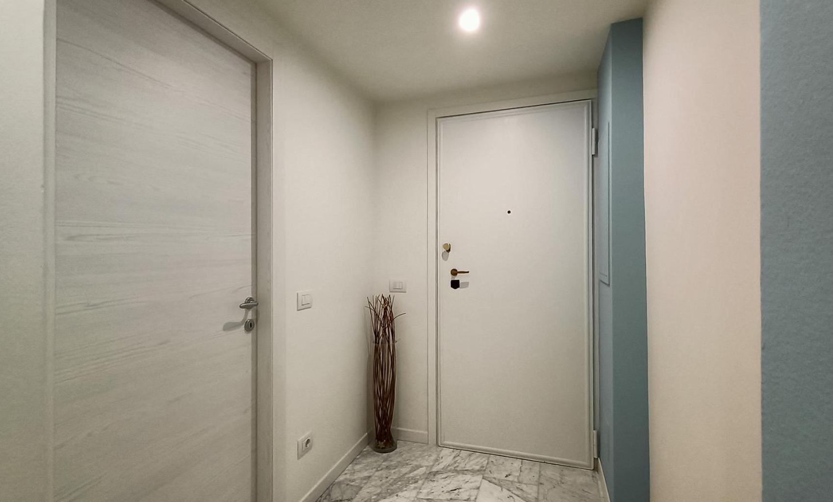 Sahi - Via Dei Ciclamini Mm1 Primaticcio, Stadio San Siro, Ospedale San Carlo ミラノ エクステリア 写真
