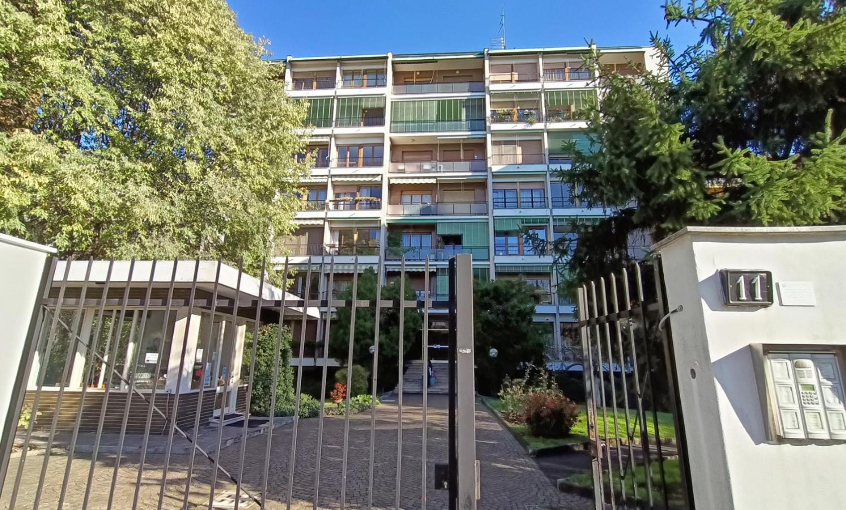 Sahi - Via Dei Ciclamini Mm1 Primaticcio, Stadio San Siro, Ospedale San Carlo ミラノ エクステリア 写真